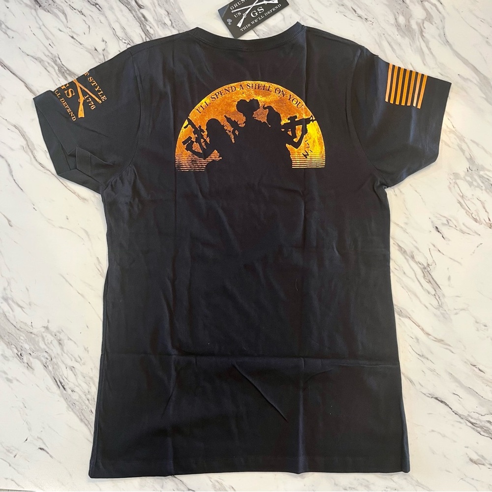 Grunt Style Women’s XL T Shirt Hold & Focus Ill Spend A Shell On You Hocus Pocus